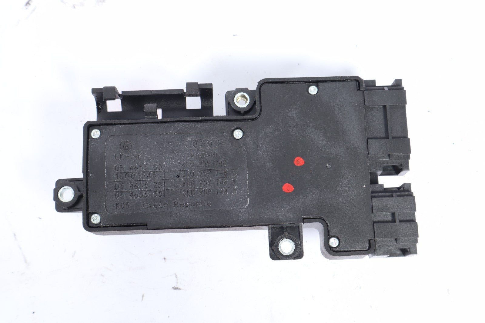 2009-2017 AUDI Q5 FrRONT RIGHT PASSENGER SEAT  ADJUSTMENT SWITCH OEM