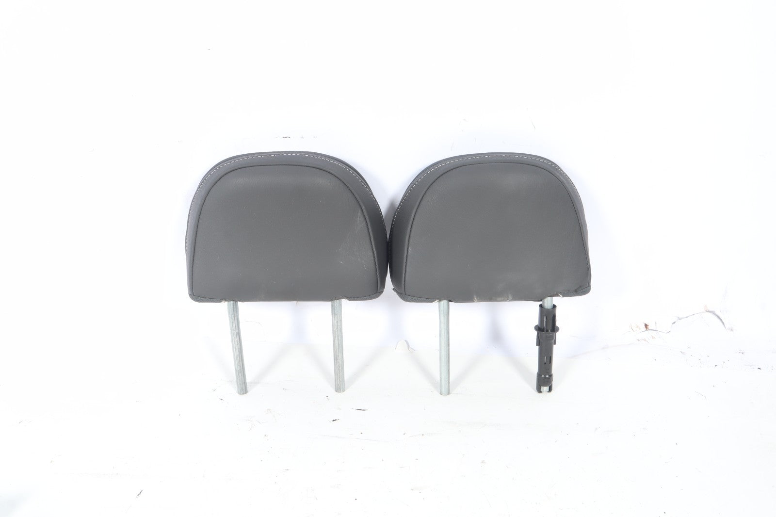2006-2013 VOLVO C70  REAR LEFT RIGHT  BACK SEAT HEADREST OEM