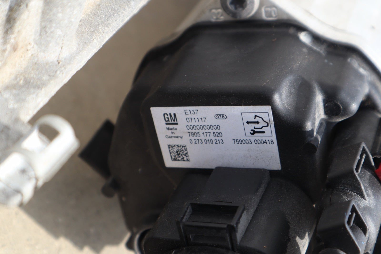 2016-2019 BUICK CASCADA POWER STEERING GREAR RACK PINION ASSEMBLY 39030542 OEM