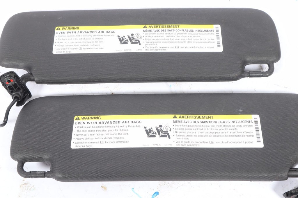 2016-2019 BUICK CASCADA LEFT  RIGHT SUN VISOR BLACK SET PAIR ASSEMBLY OEM