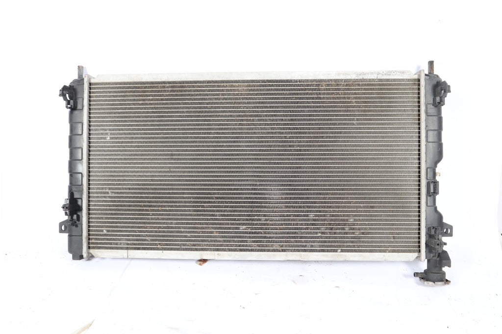 2008-2016 CHRYSLER TOWN & COUNTRY RADIATOR ASSEMBLY OEM