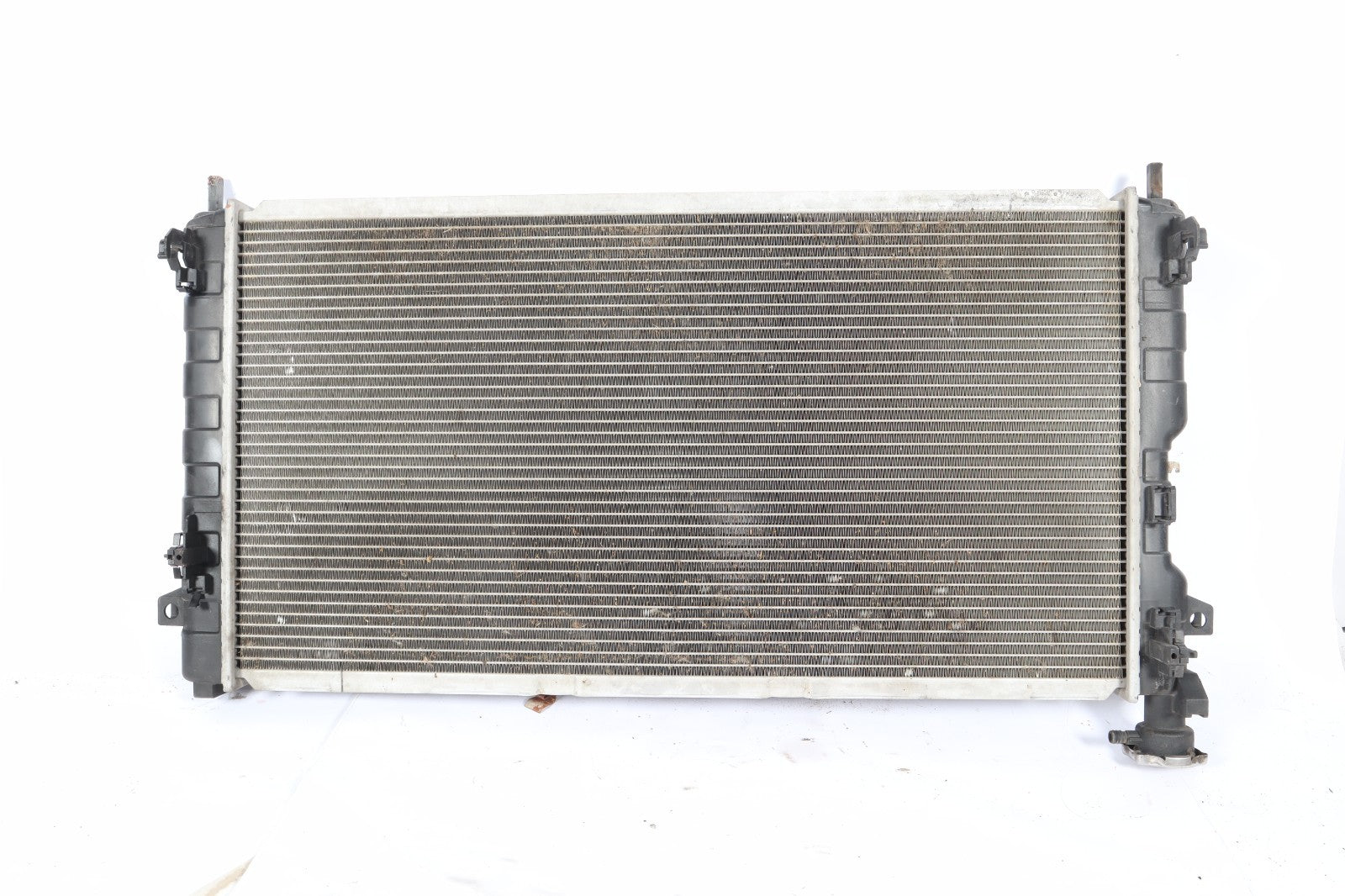 2008-2016 CHRYSLER TOWN & COUNTRY RADIATOR ASSEMBLY OEM