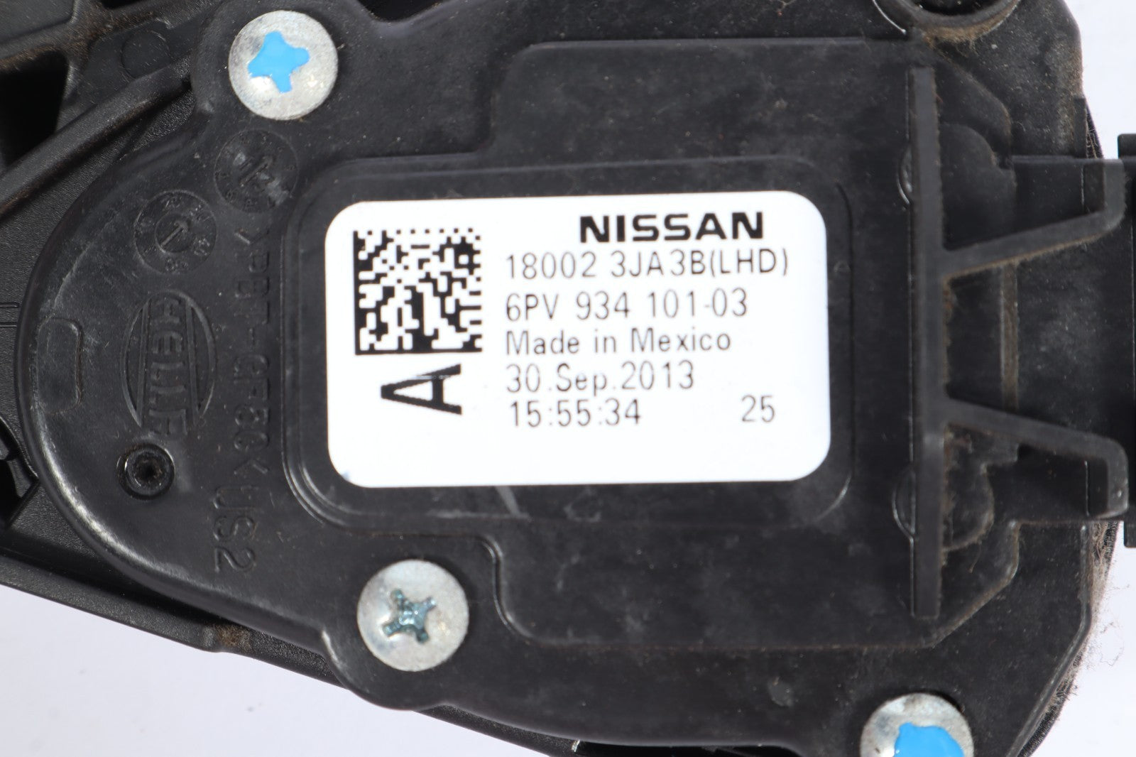 2013-2020 Nissan Pathfinder Gas Pedal Accelerator Throttle Sensor OEM