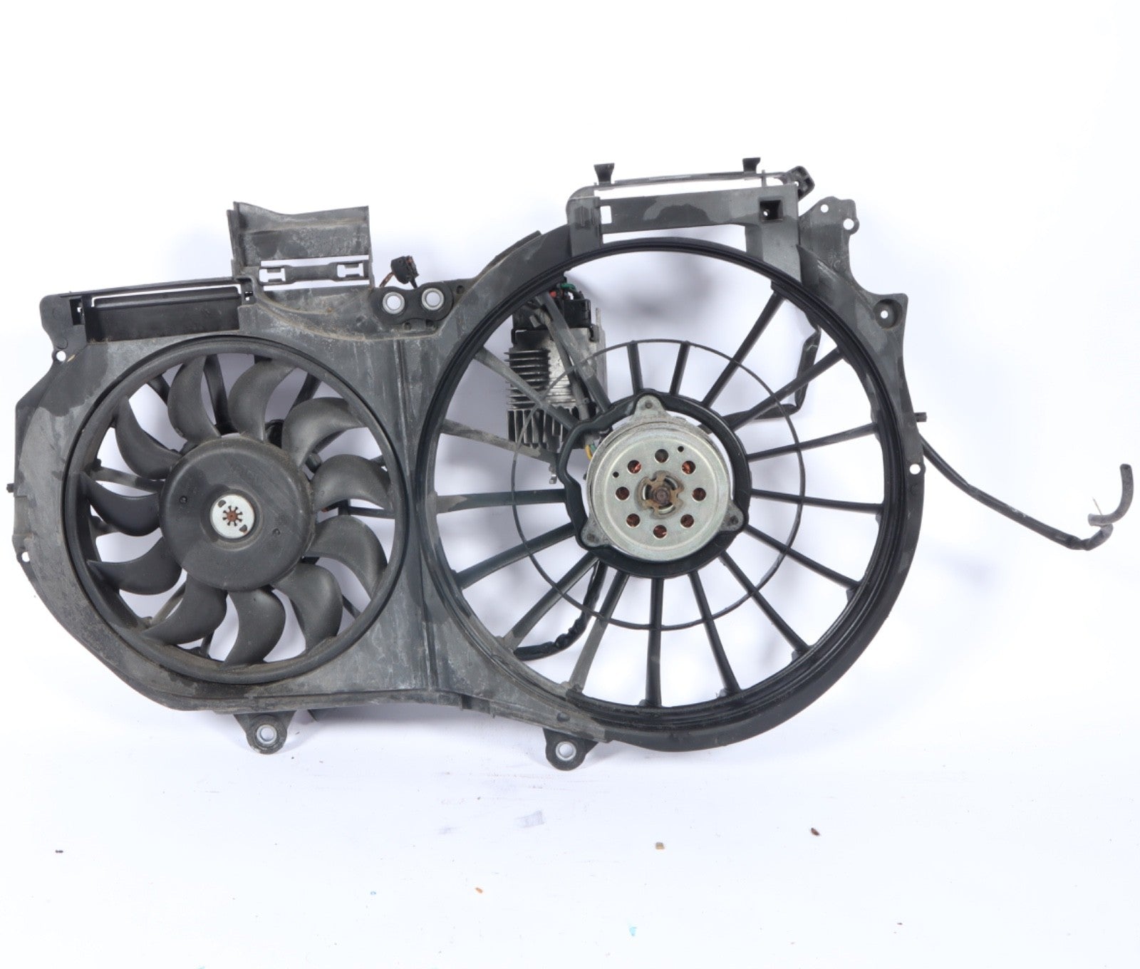2005-2011 Audi A4  A6 Radiator Motor Cooling Fan 3.2L Assembly OEM
