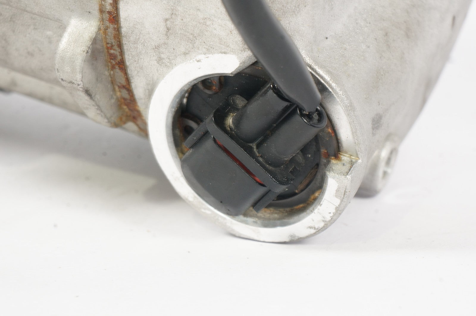 2018 - 2024 ALFA ROMEO STELVIO A/C Air Compressor 50540132 2.0l
