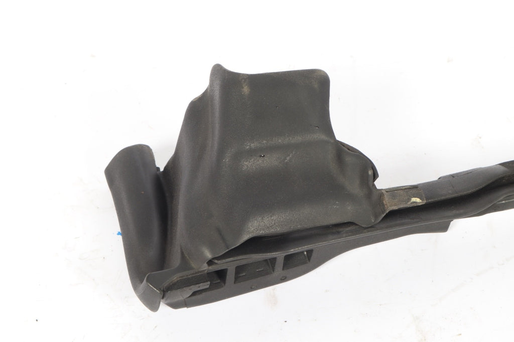 2016–2019 Buick Cascada Rear Right Quarter Window Seal OEM 13402213
