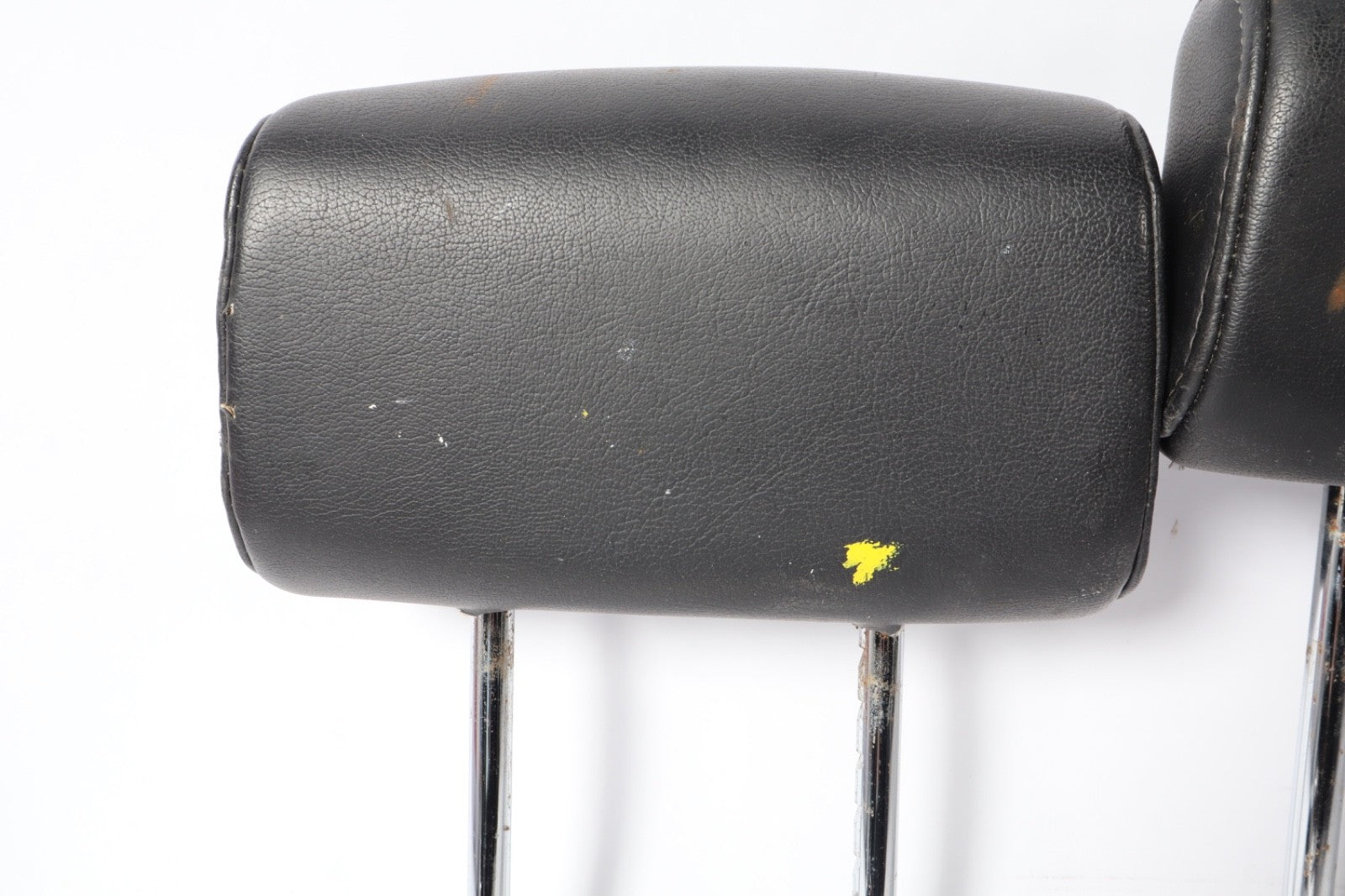 2005-2007 NISSAN ARMADA BLACK LEATHER HEADRESTS SET OEM