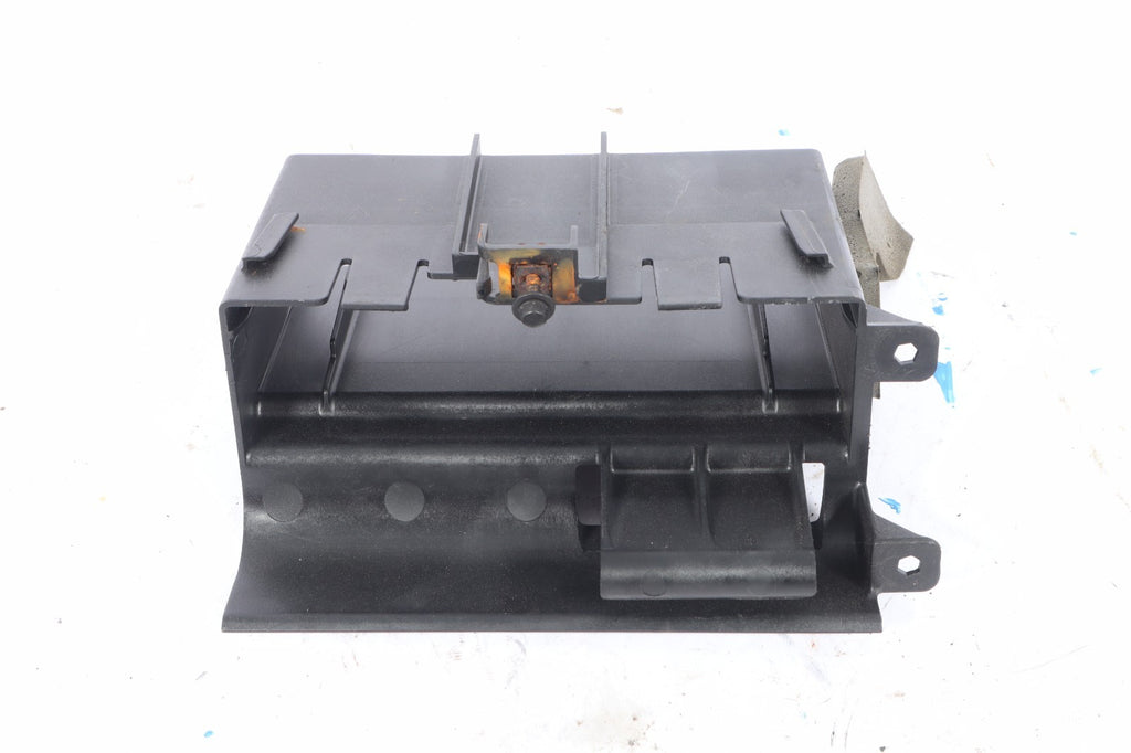 2016-2019 BUICK CASCADA BODY CONTROL MODULE BRACKET 13265750 OEM