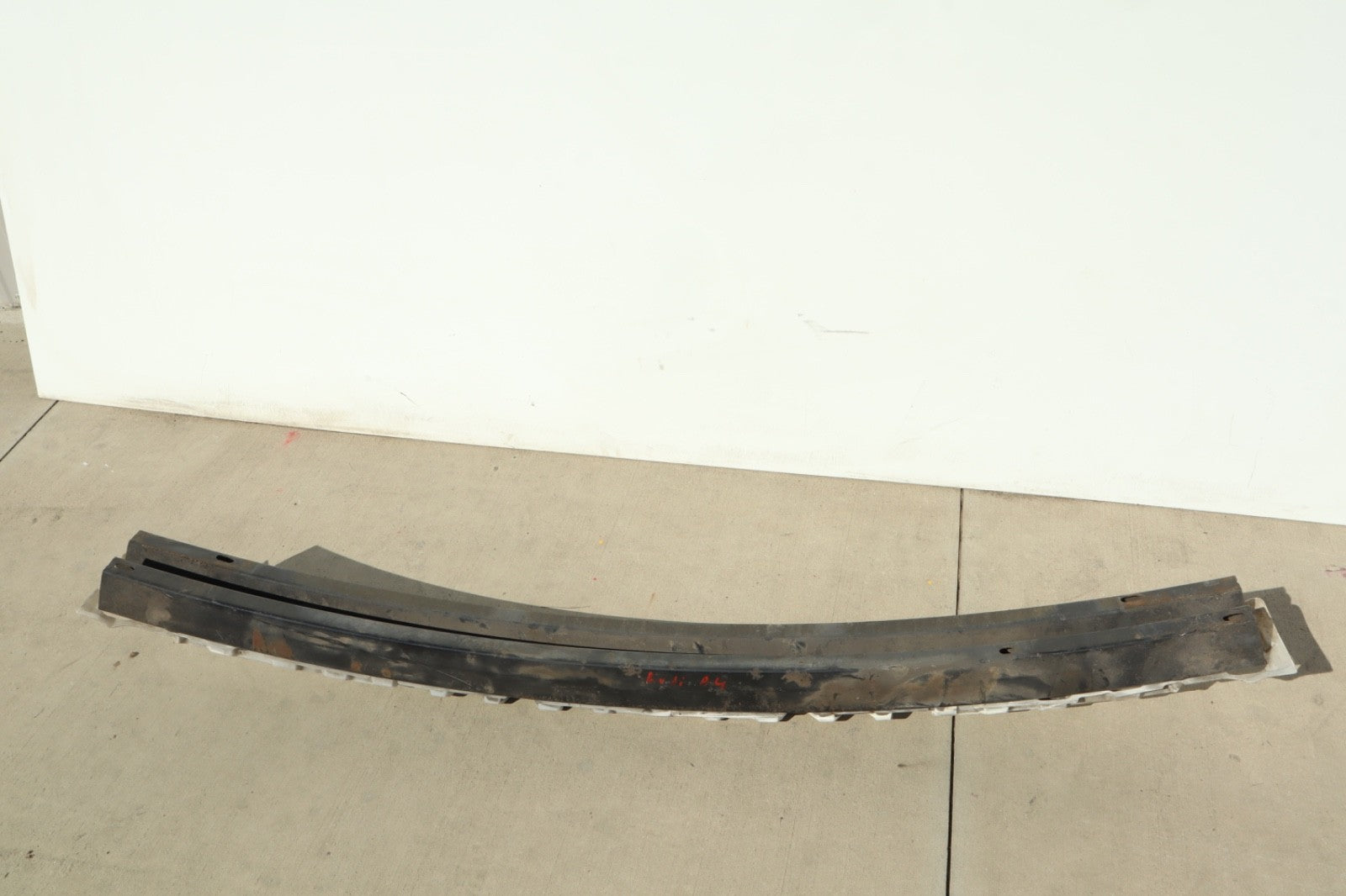 2014 - 2018 DODGE GRAND CARAVAN REAR BUMPER IMPACT BAR REINFORCEMENT OEM