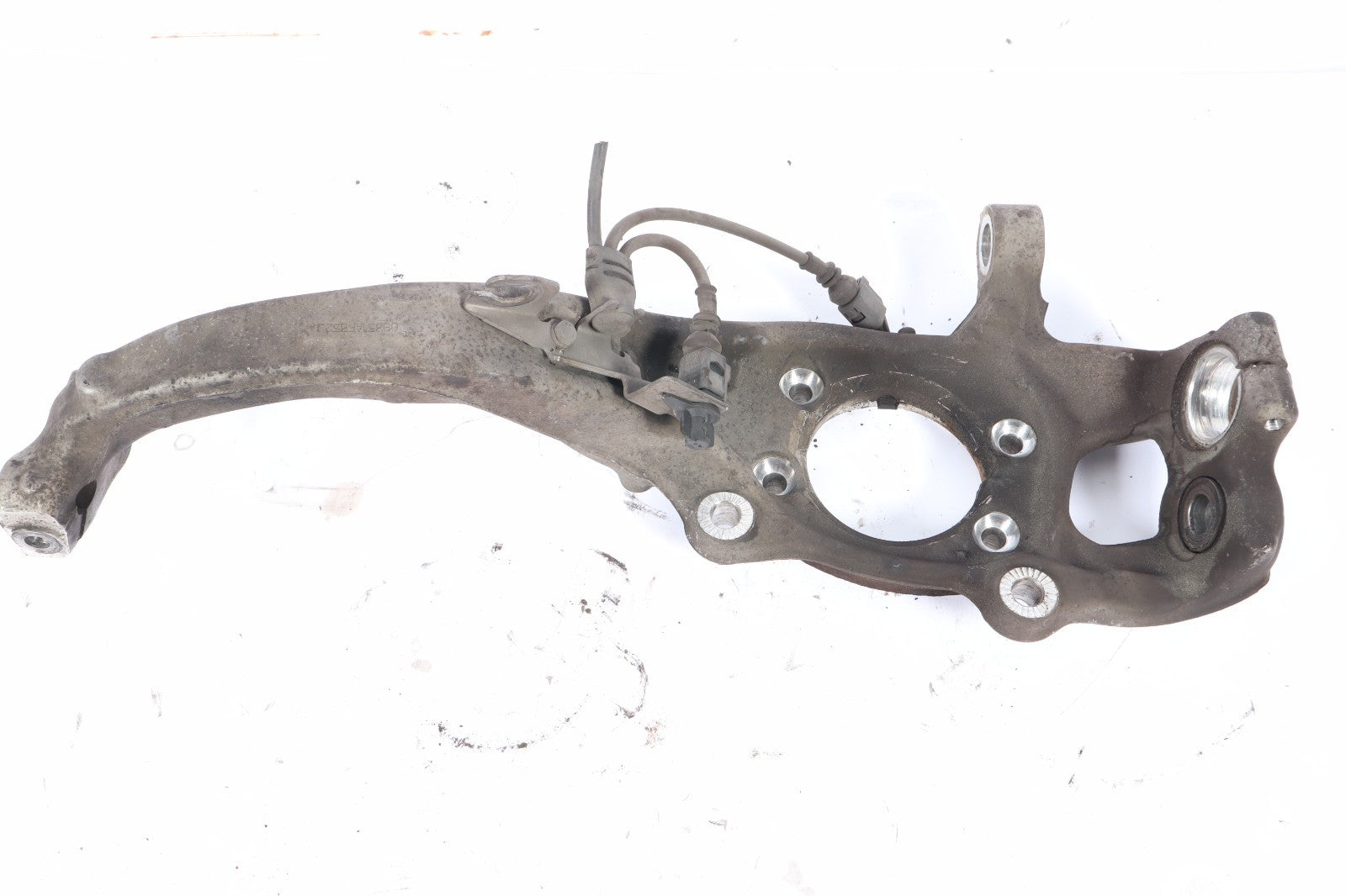 2009-2016 AUDI Q5  FRONT LEFT SPINDLE KNUCKLE OEM R8K0407257G