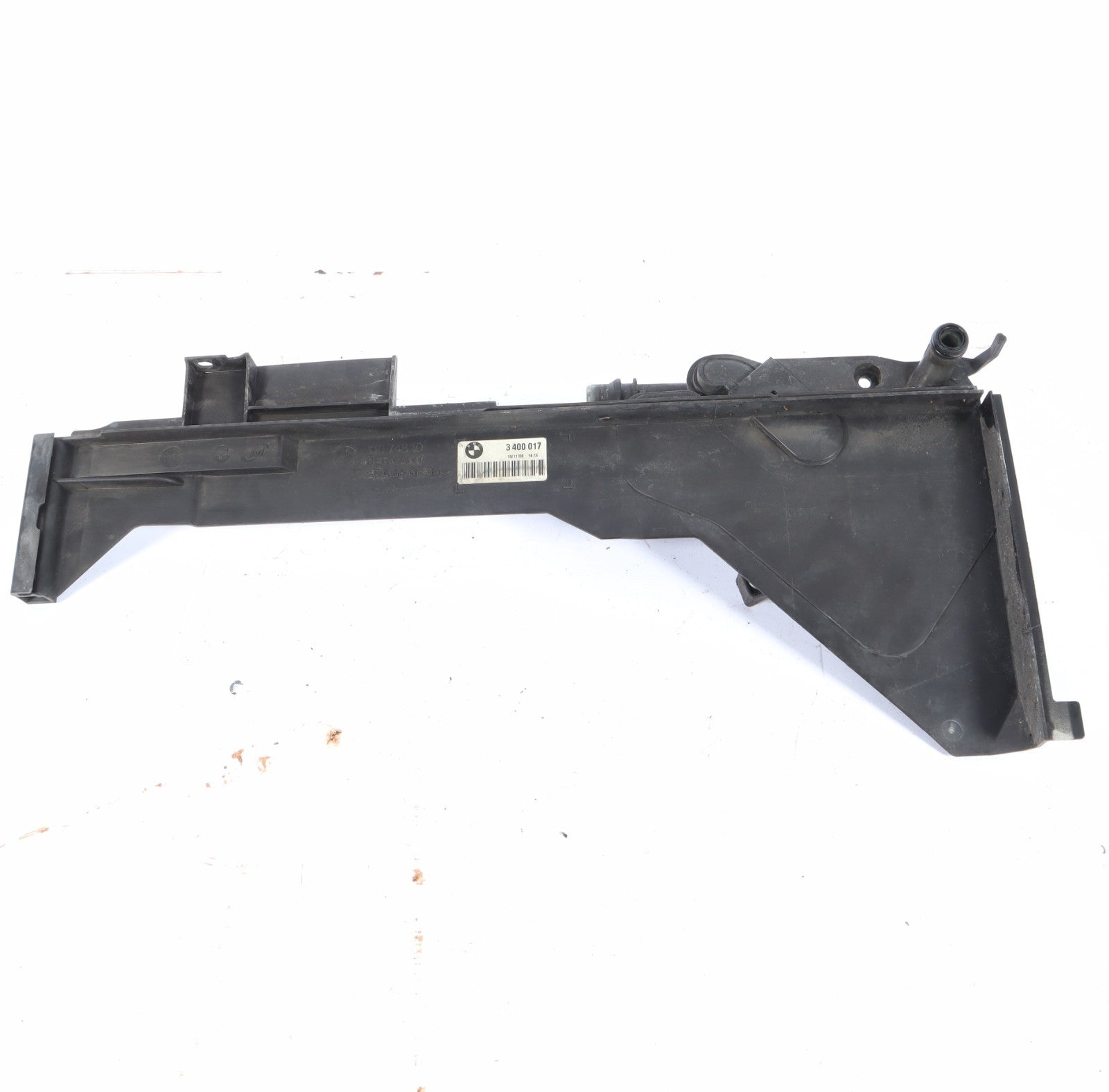 2013-2015 BMW X3 RH PASSENGER SIDE RADIATOR MODULE CARRIER OEM 11074810