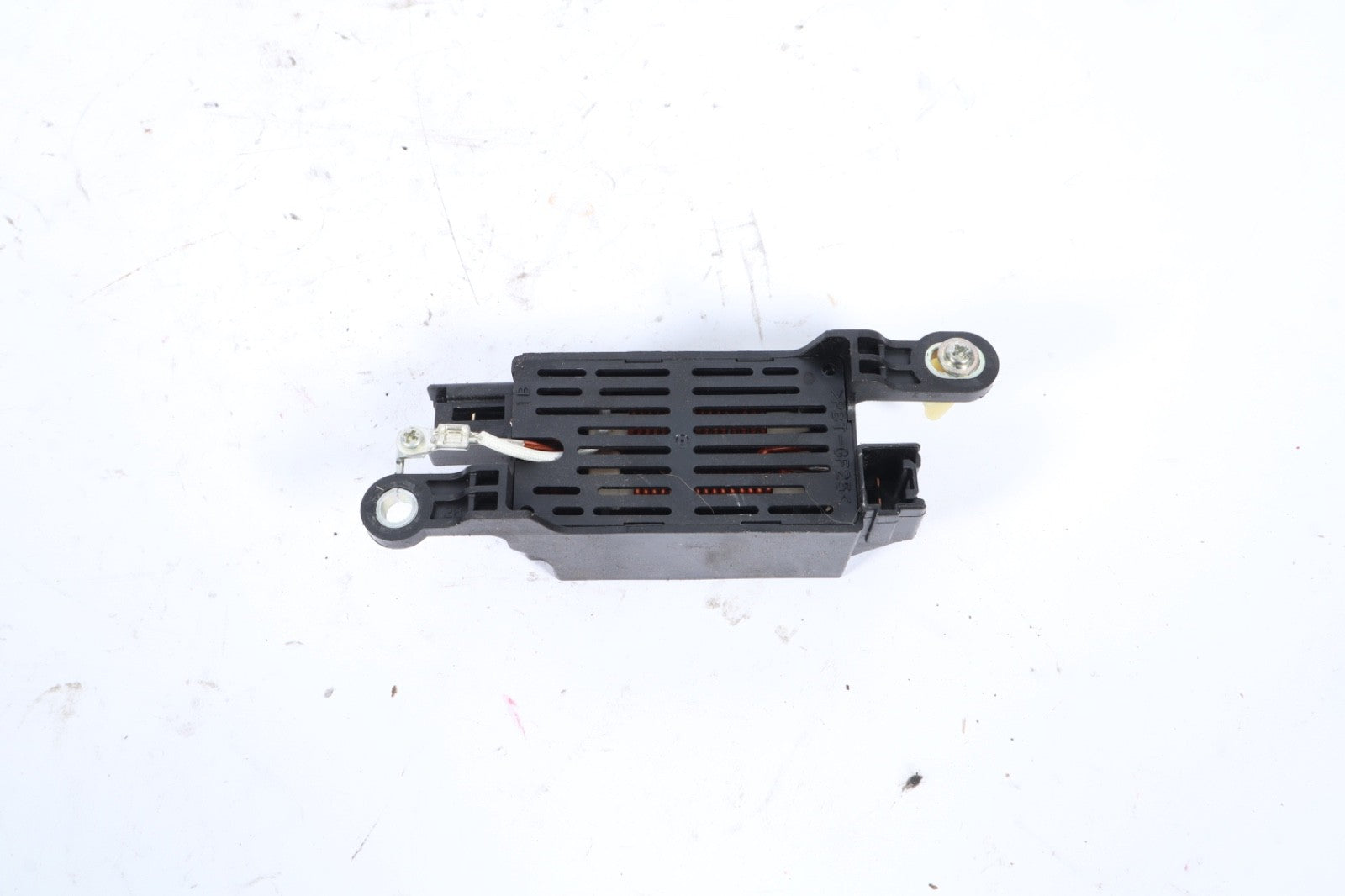 2007-2015  MAZDA CX-9  AUDIO NOISE FILTER OEM AAF15218