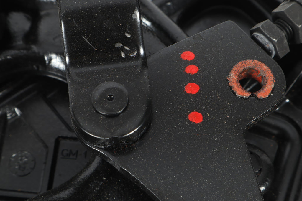 2016-2019 BUICK CASCADA RIGHT CONVERTIBLE TOP LIFT HINGE OEM 13369972