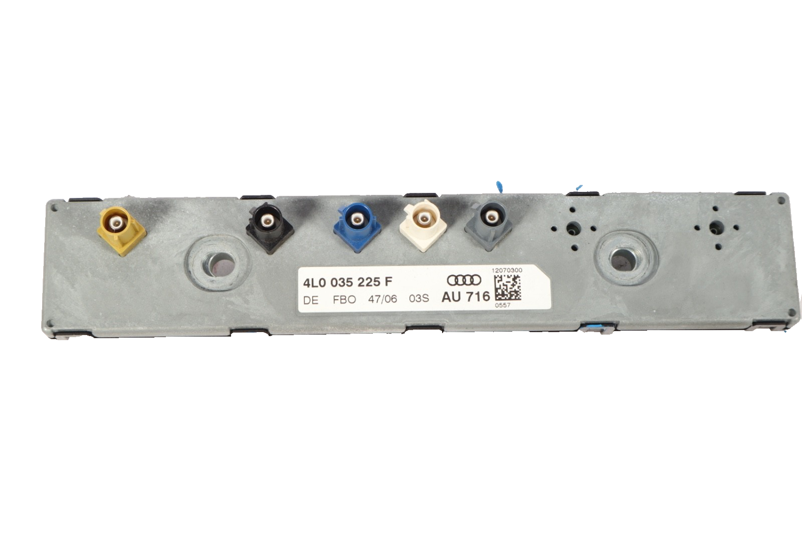 2010-2015 AUDI Q7 Left Side Antenna Booster Radio Amplifier Amp OEM 4L0035225AE