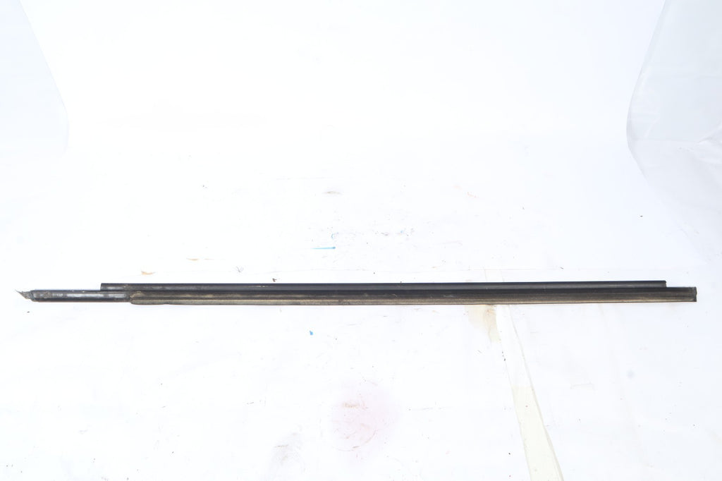 2003 AUDI A4 CONVERTIBLE RIGHT DOOR MOLDING OEM