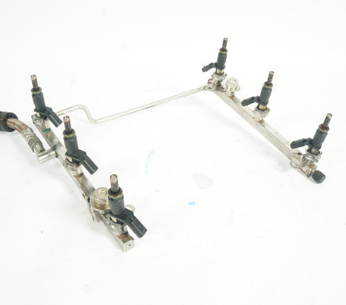 05-12 Mercedes W203 C230 SLK280 SLK300 Fuel Injector Rail w/ Fuel Injectors OEM