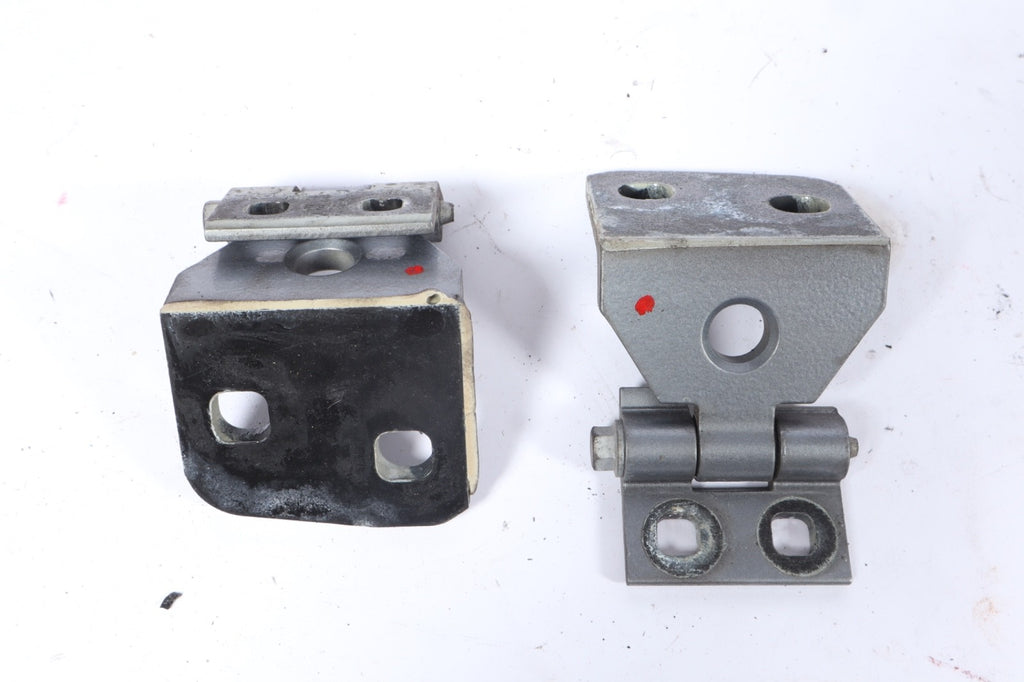 2006-2010 BMW X3 FRONT LEFT DRIVER DOOR HINGES SET OEM