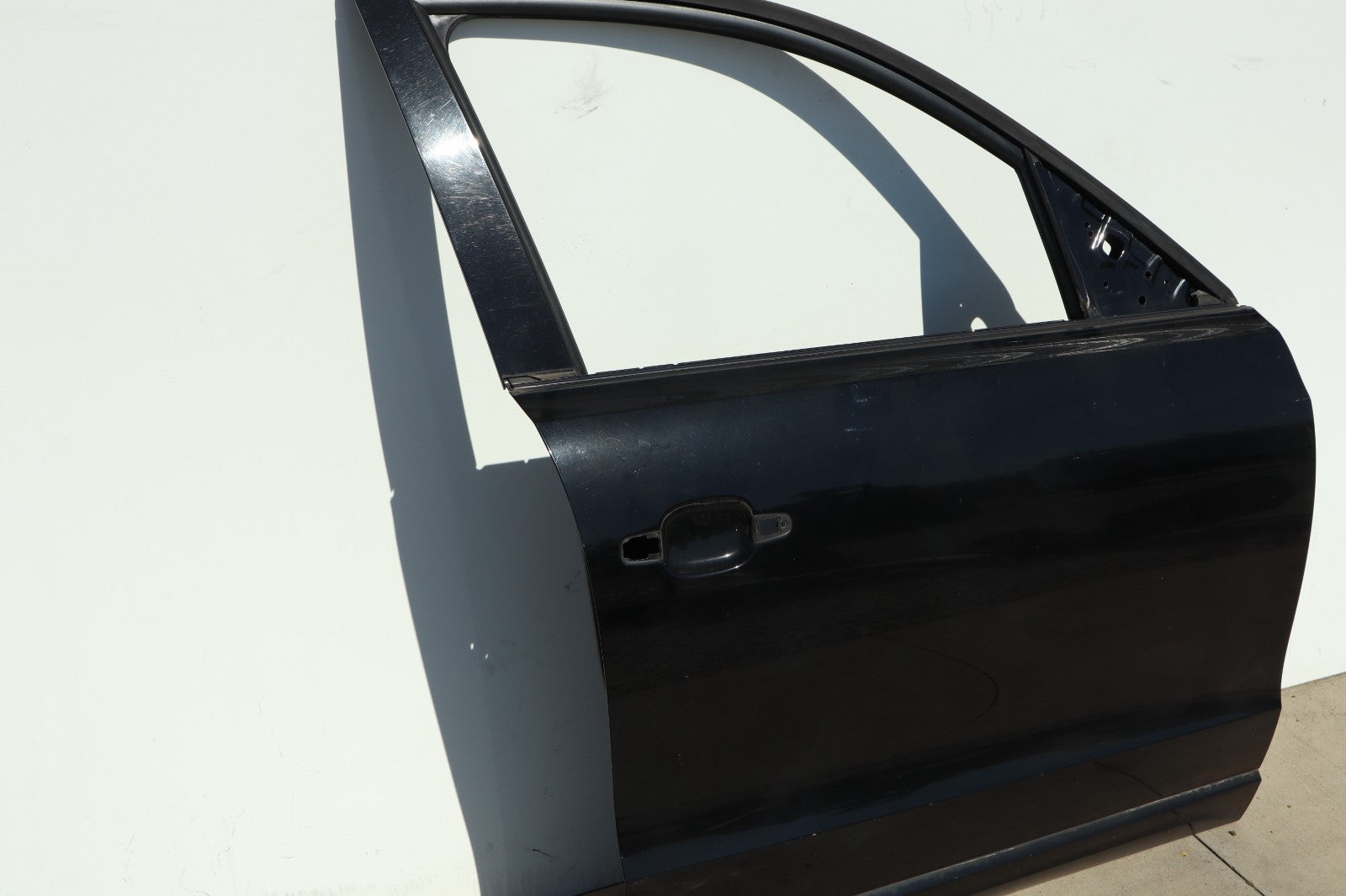 2009 - 2017 AUDI Q5 FRONT RIGHT  DOOR SHELL OEM ONLY PICK UP!!!