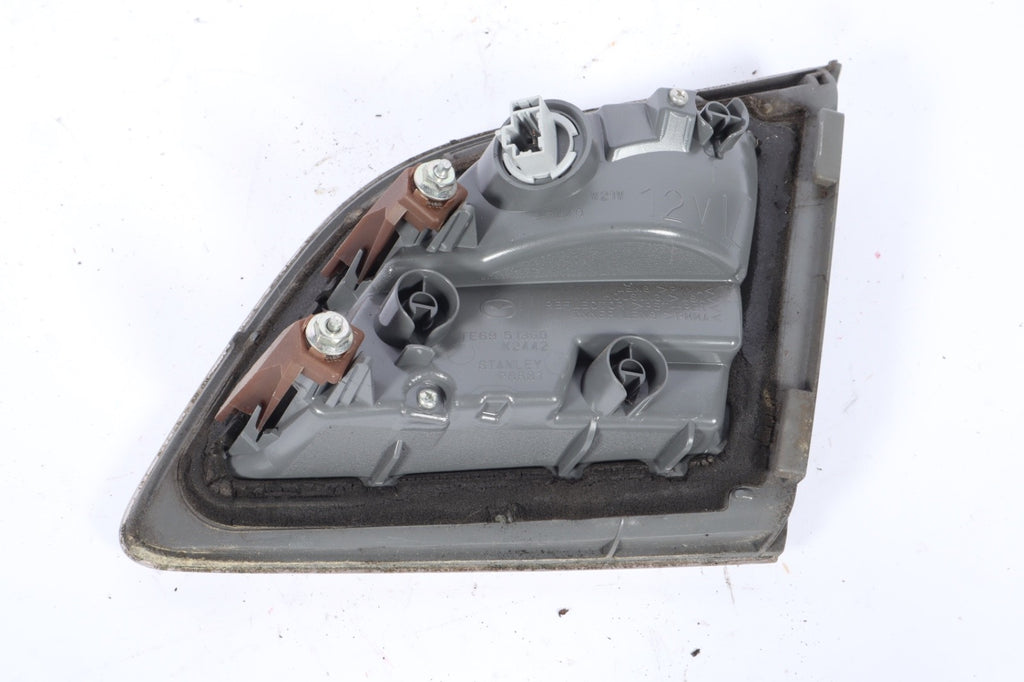 2010-2012 MAZDA CX-9 DRIVER LEFT SIDE DECK LID MOUNTED TAIL LIGHT OEM