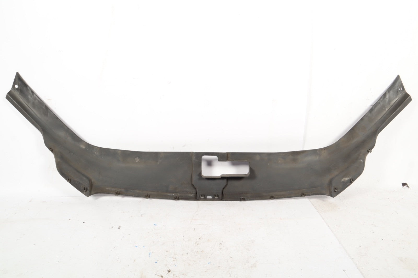 2007–2015 AUDI Q7 4L FRONT TOP RADIATOR SUPPORT SHIELD PANEL COVER TRIM OEM