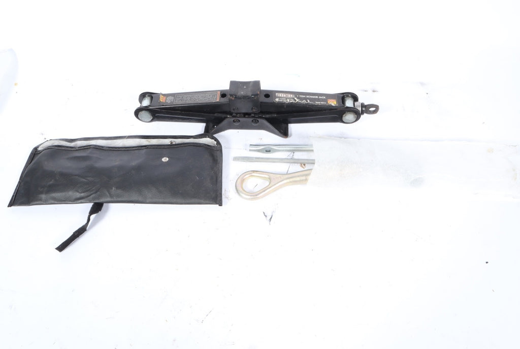 2011-2021 DODGE CHARGER JACK ASSEMBLY WITH JACK HANDLE AND  LUG OEM