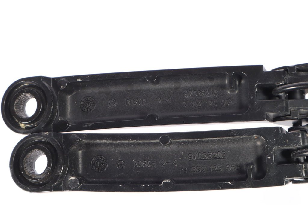 2016-2019 Buick Cascada  Wiper Arm SET OF 2 97036203 OEM