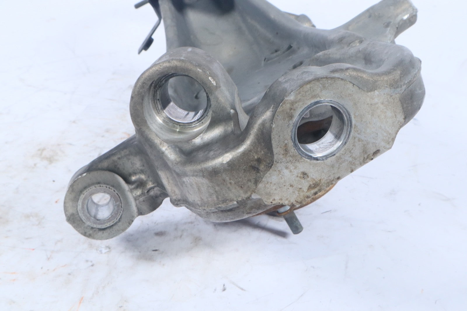 2017-2025 ALFA ROMEO STELVIO AWD FRONT RIGHT SPINDLE KNUCKLE HUB OEM