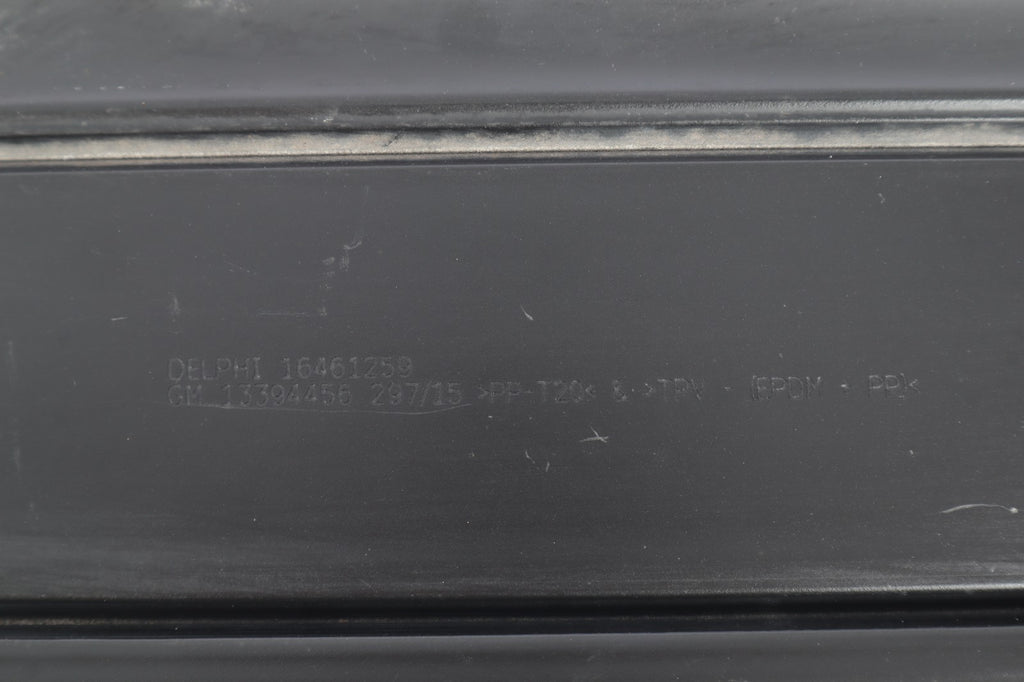 2016-2019 BUICK CASCADA RADIATOR-UPPER SEAL 13394456 OEM