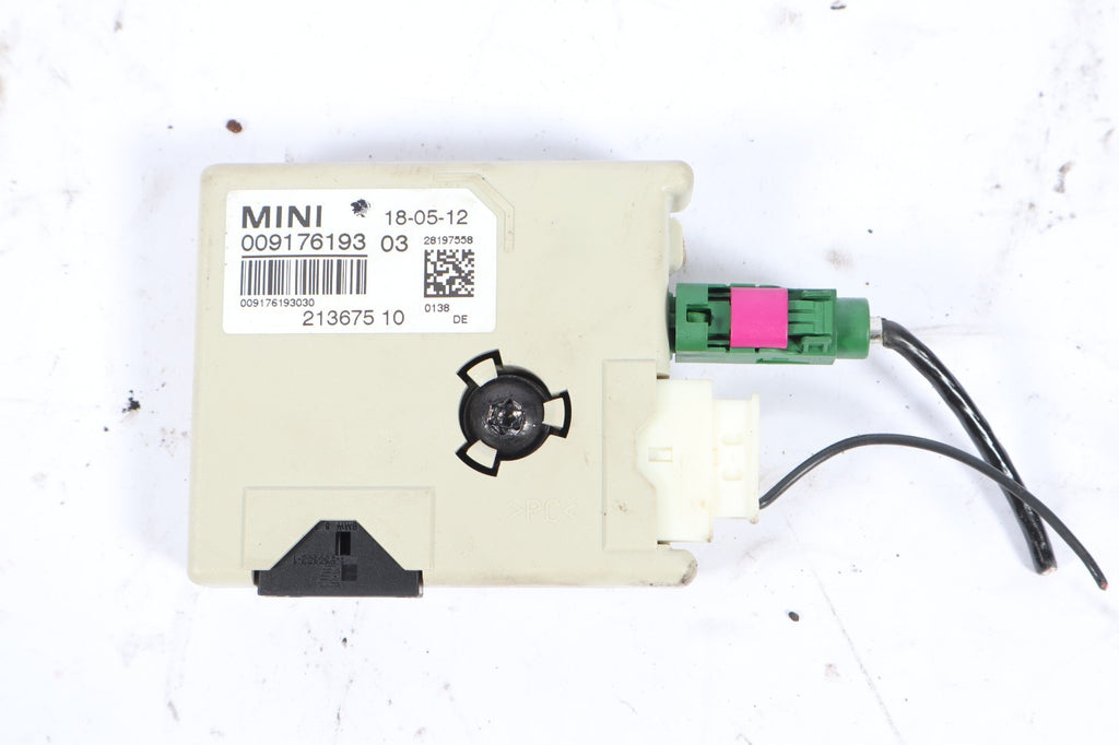 2009-2015 MINI COOPER S R57 R58 R59 RADIO ANTENNA AMPLIFIER FM 009176193 OEM
