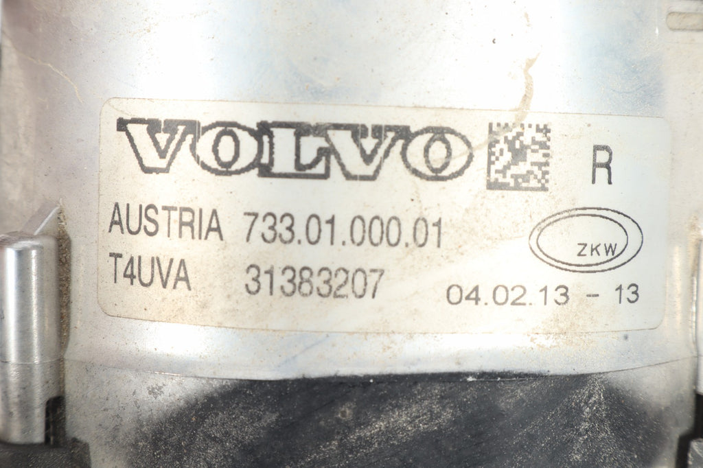 2007-2013 VOLVO C30 C70 S40 PASSENGER SIDE DAYTIME RUNNING LIGHT RH OEM 31383207