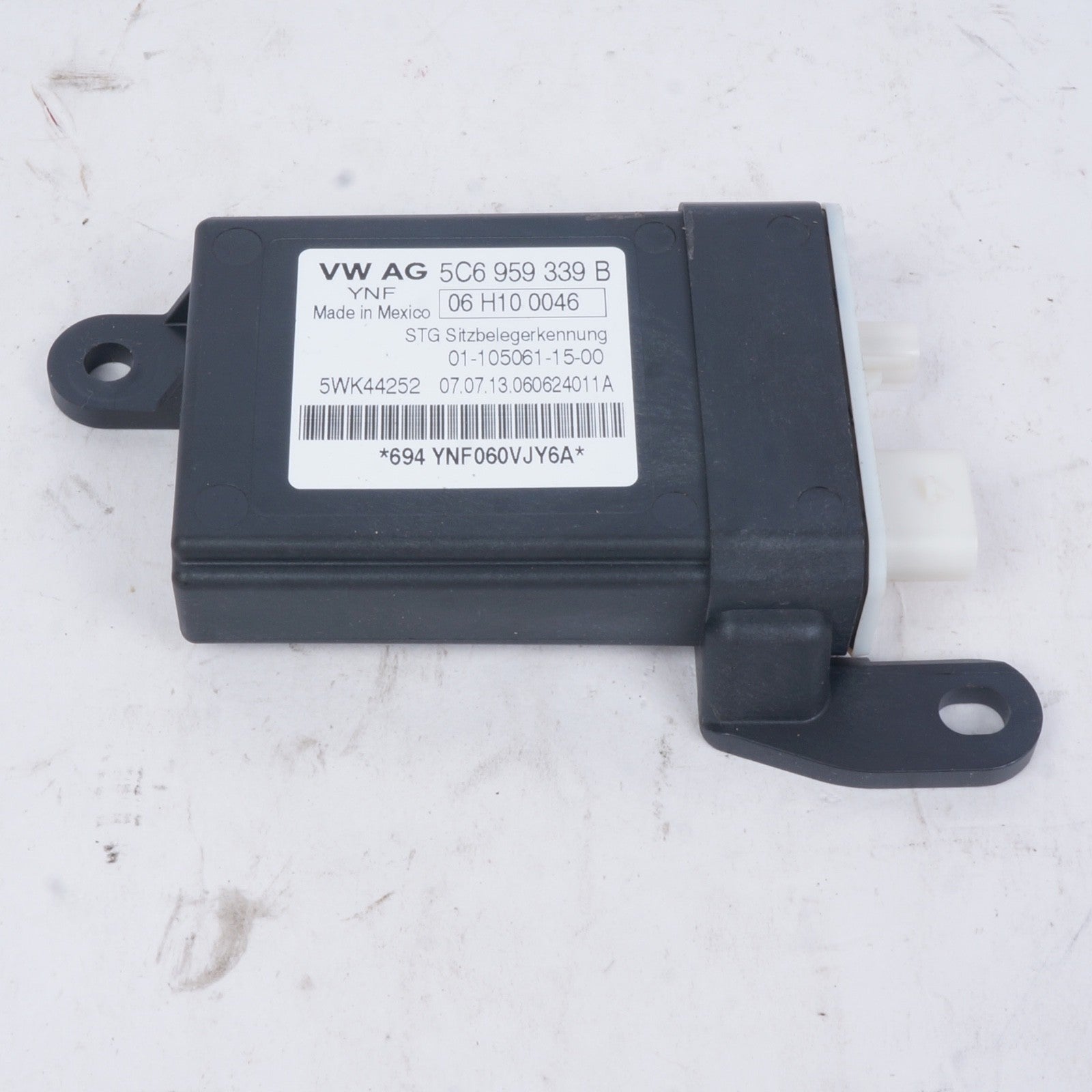 2012-2018 AUDI A7 4G8 FRONT RIGHT PASSENGER SIDE SEAT OCCUPANT SENSOR MODULE OEM