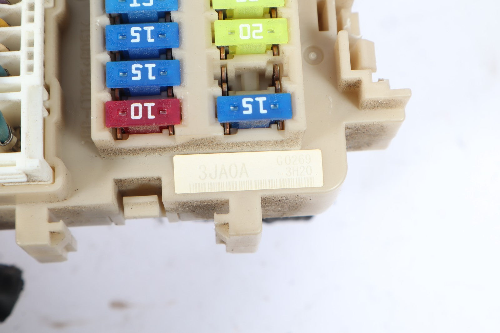 2013-2018 NISSAN PATHFINDER JUNCTION BLOCK FUSE RELAY BOX OEM