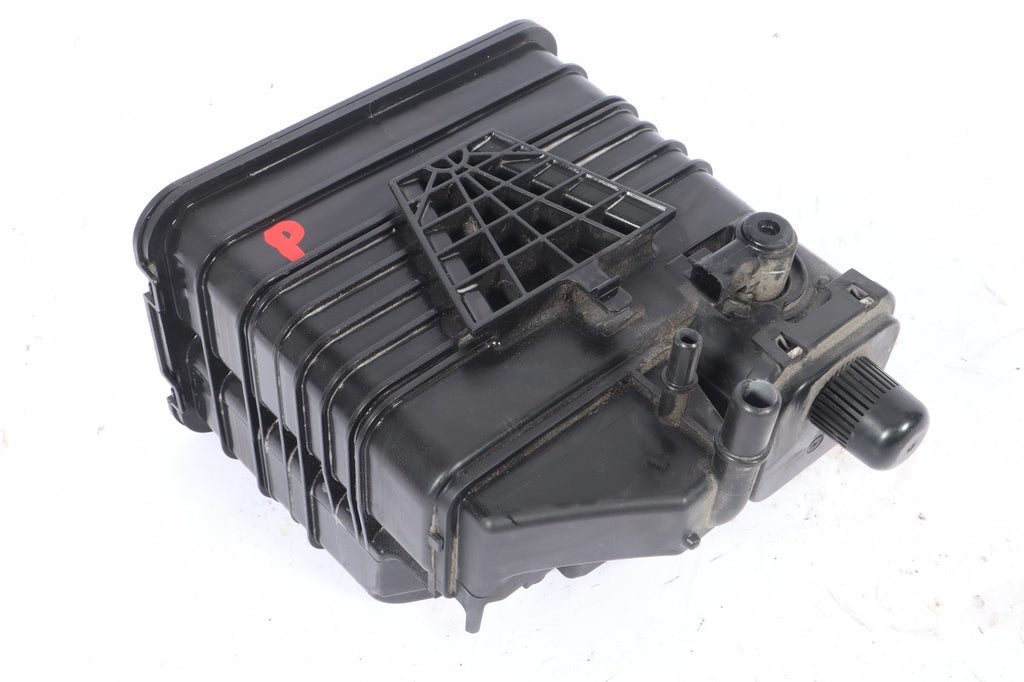 2016-2019 BUICK CASCADA FUEL VAPOR EVAPORATOR CHARCOAL CANISTER OEM