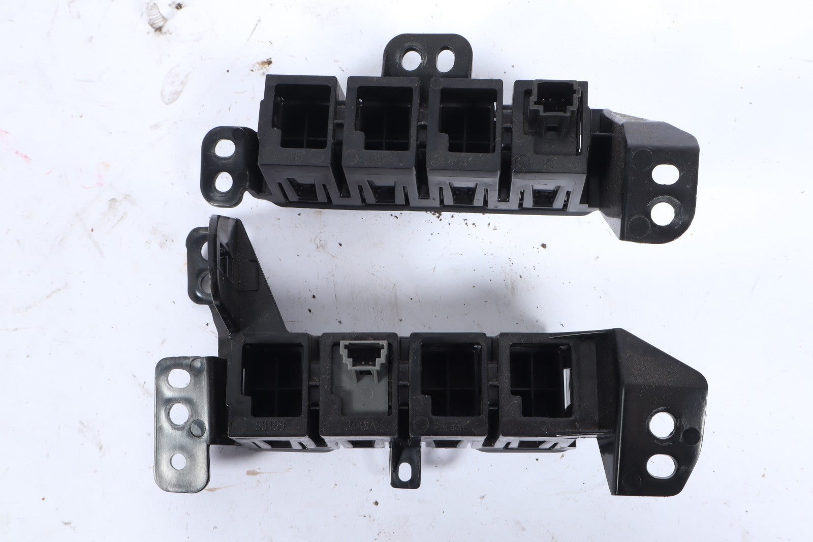2013 - 2020 NISSAN PATHFINDER DASHBOARD SWITCH BUTTON OEM