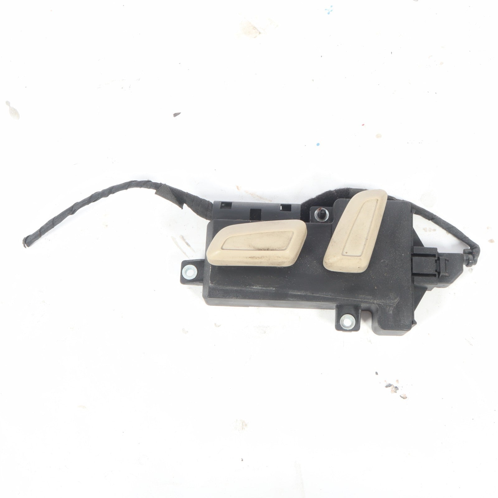 2009-2016 AUDI Q5 DRIVER LEFT FRONT POWER SEAT ADJUSTMENT CONTROL SWITCH OEM