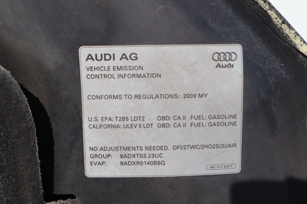 2009 - 2012 AUDI Q5  HOOD BONNET LID BLACK PAINT 8K0010515Q OEM ONLY PICK UP!!!