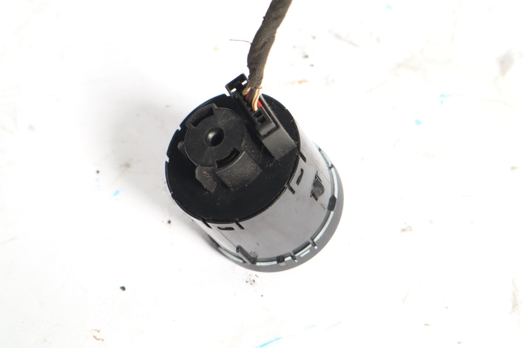 2011-2014 Dodge Charger Headlight Head Light  Switch Lamp Control 10014023 OEM