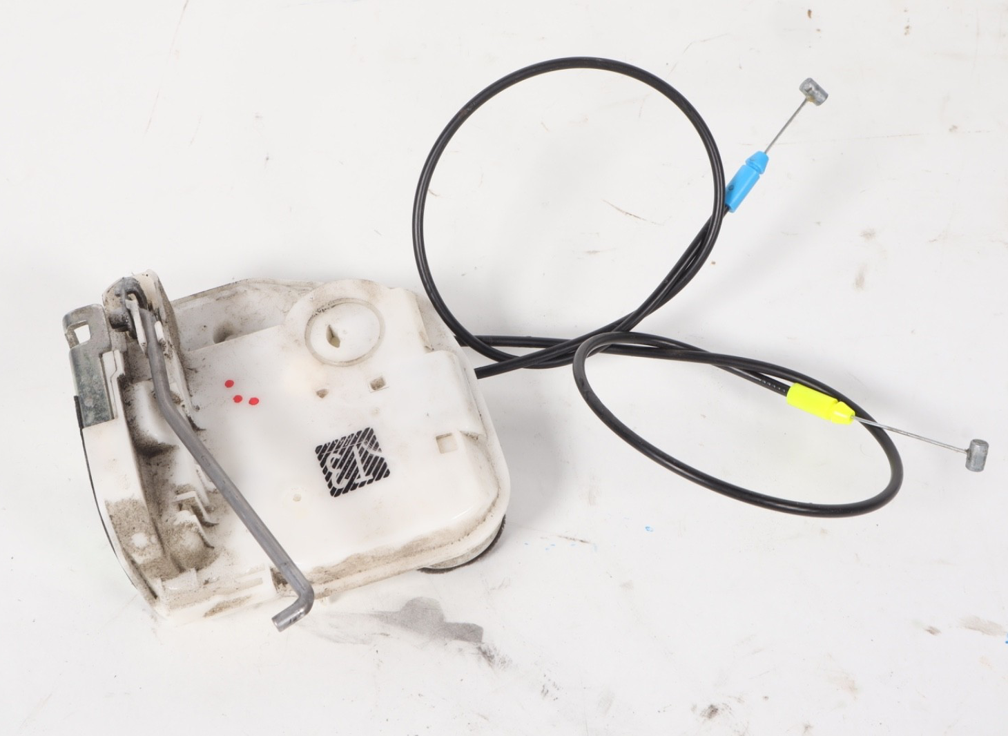 2014 - 2022 MITSUBISHI OUTLANDER REAR LEFT SIDE DOOR LOCK LATCH ACTUATOR OEM