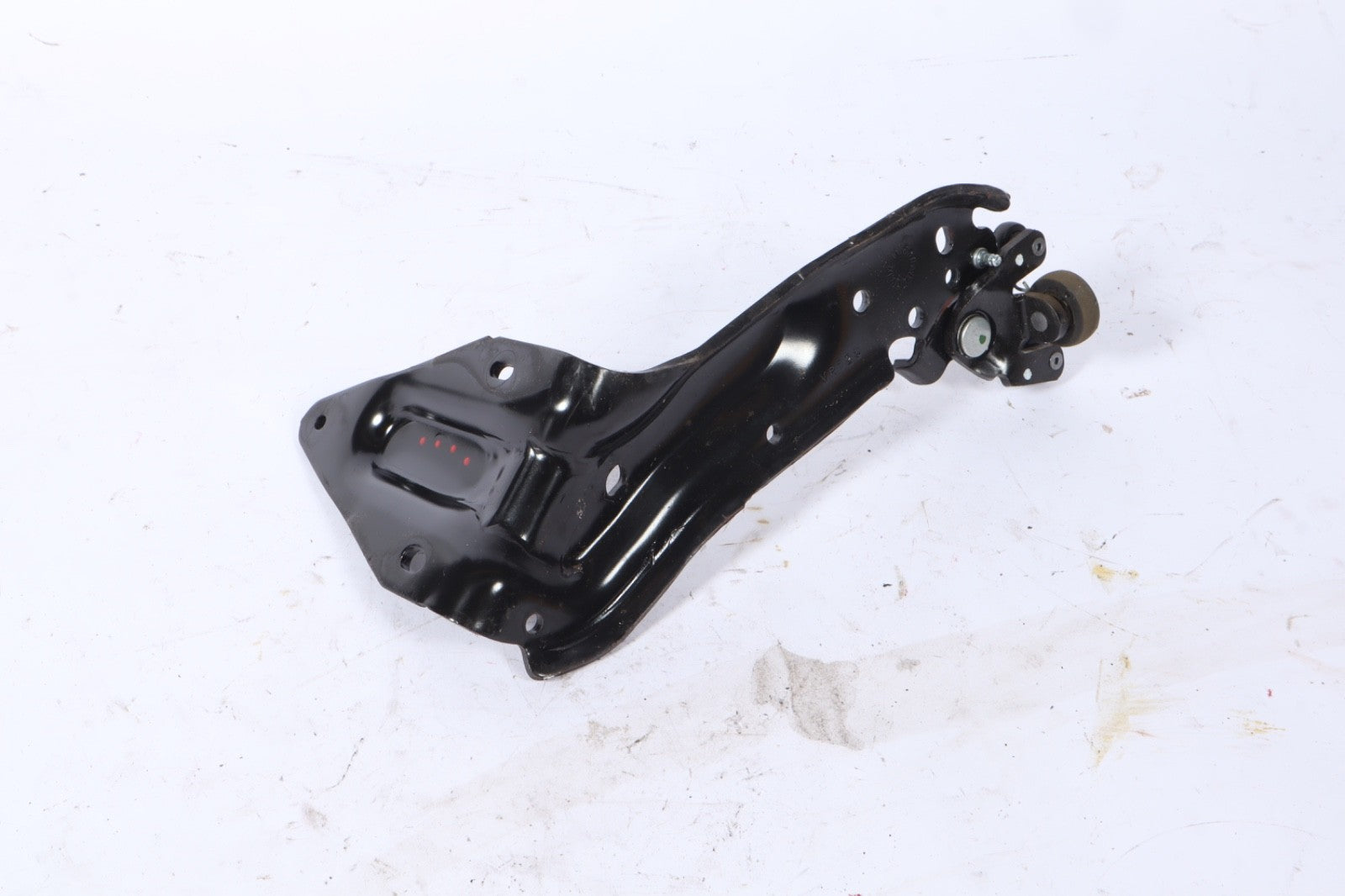 2008-2018 DODGE GRAND CARAVAN SXT REAR RIGHT PASSENGER SLIDING HINGE OEM