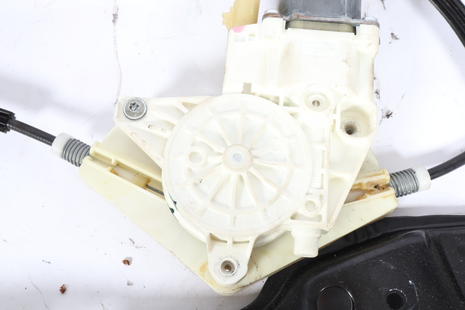 2009-2020 DODGE JOURNEY DRIVER FRONT WINDOW REGULATOR ELECTRIC MOTOR OEM