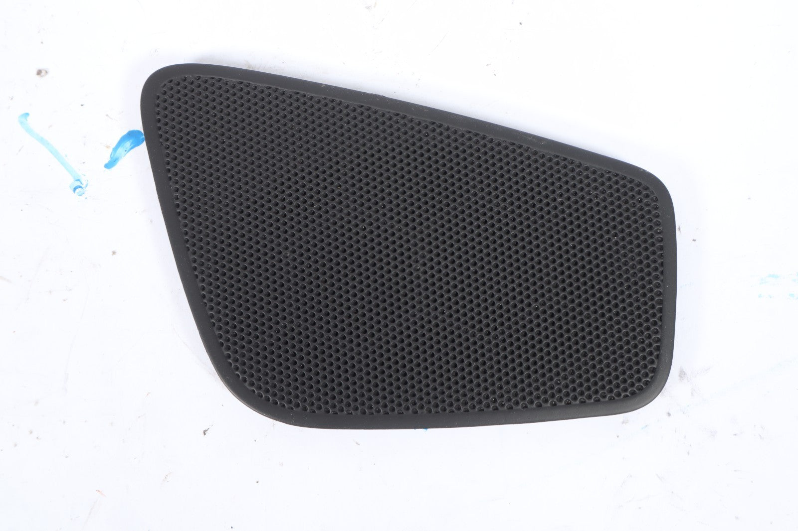 2016-2019 BUICK CASCADA LEFT SPEAKER GRILL OEM 13262609