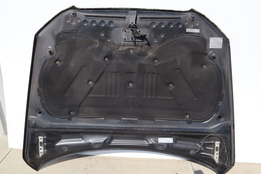 2009 - 2012 AUDI Q5  HOOD BONNET LID BLACK PAINT 8K0010515Q OEM ONLY PICK UP!!!