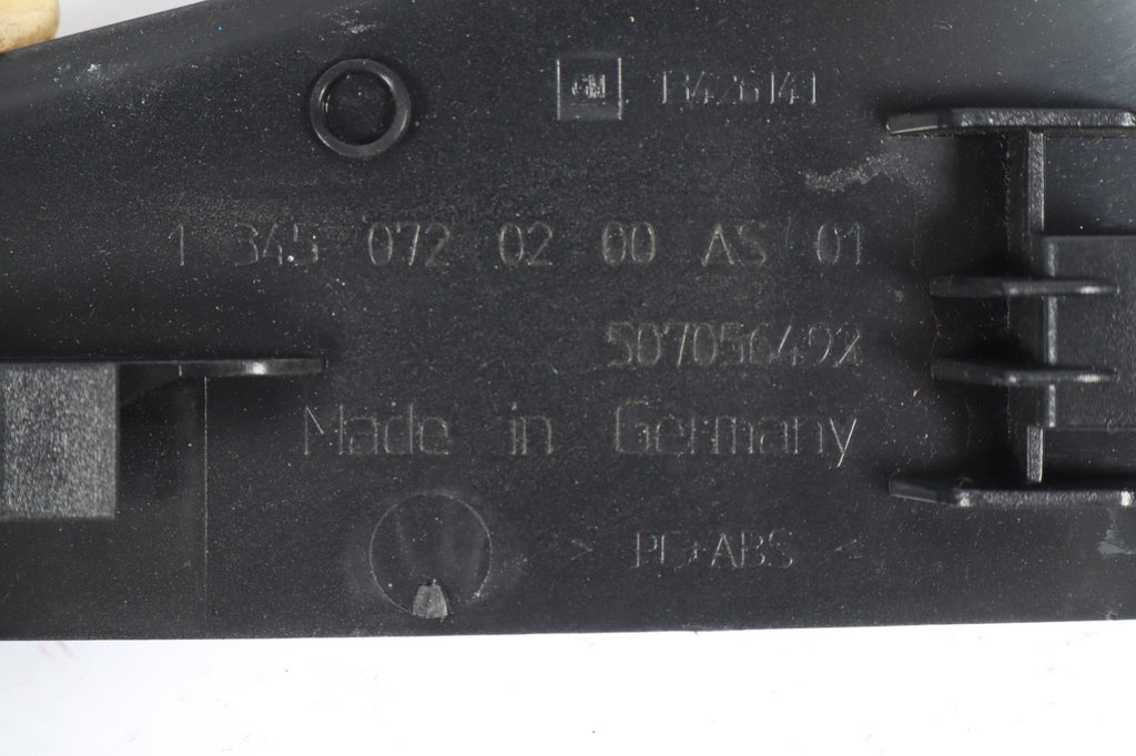 2016–2019 BUICK CASCADA RIGHT MOLDING PANEL OEM