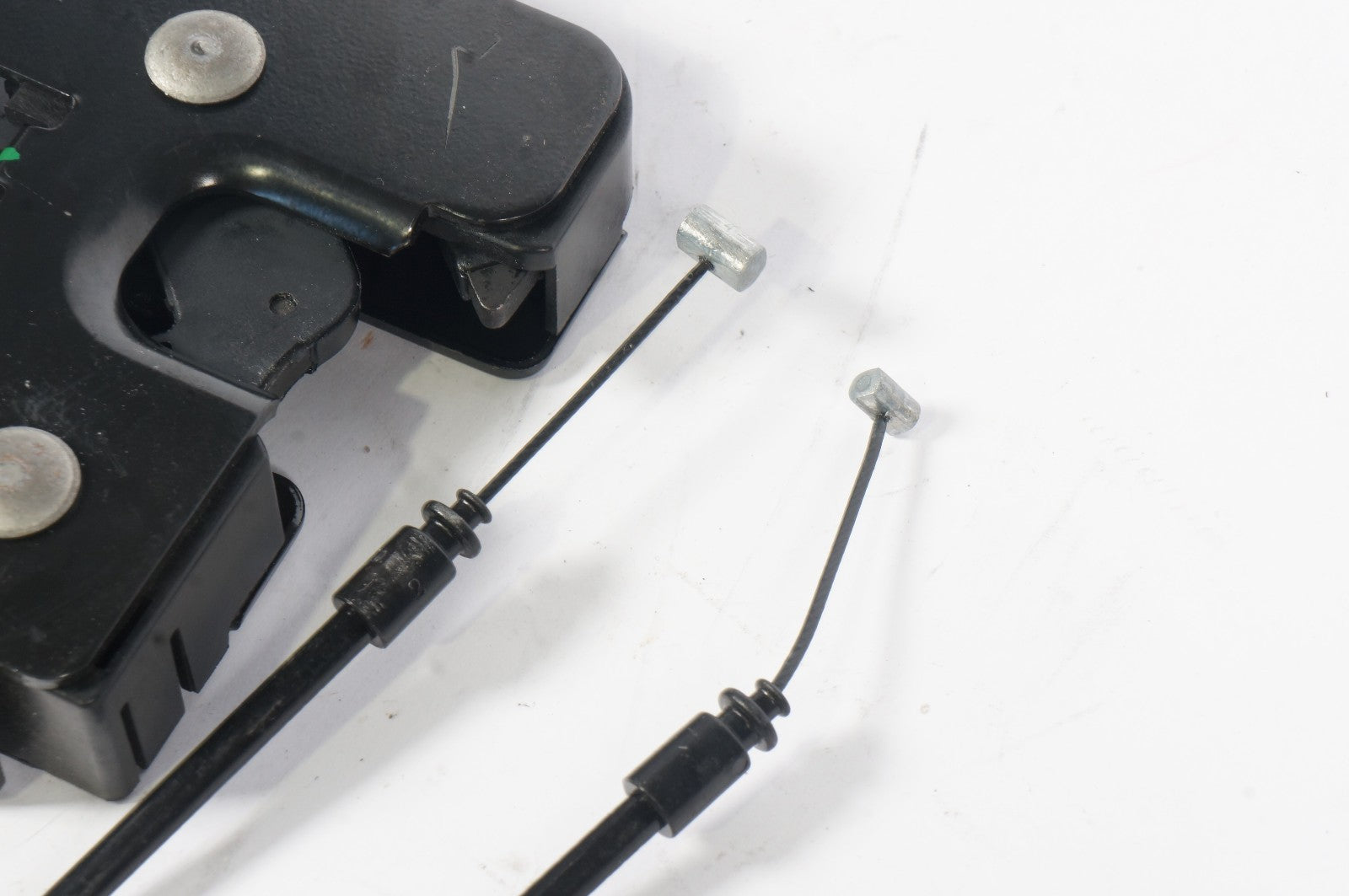 2018 - 2025 ALFA ROMEO STELVIO REAR RIGHT SEAT FOLD LATCH LOCK OEM 505564030