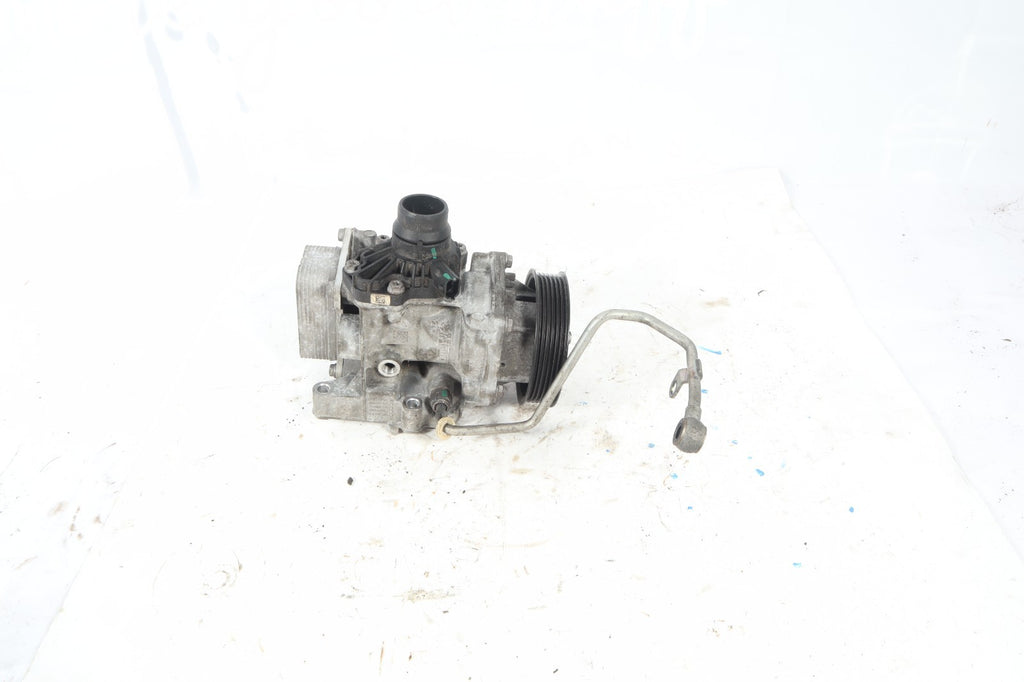 2016-2019 BUICK CASCADA  WATER  PUMP 55492937 OEM