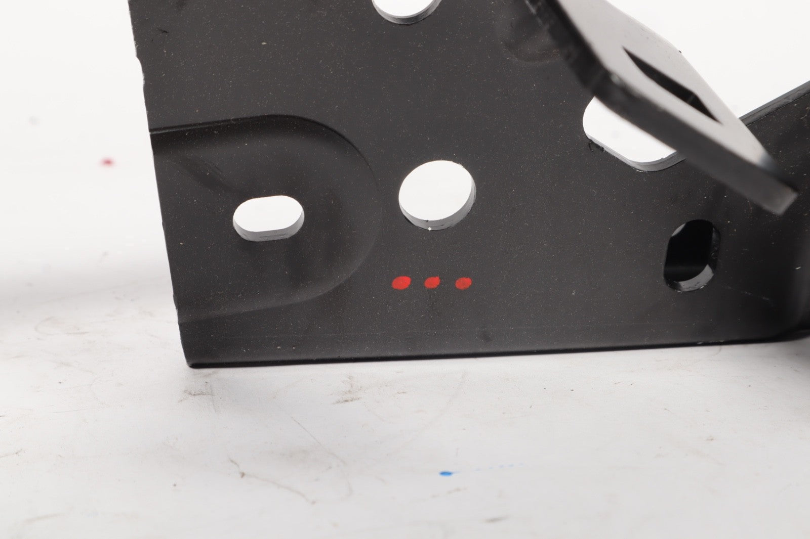 2012-2018 AUDI A7 S7 RS7 Left Trunk Lift Strut Shock Assembly Bracket OEM