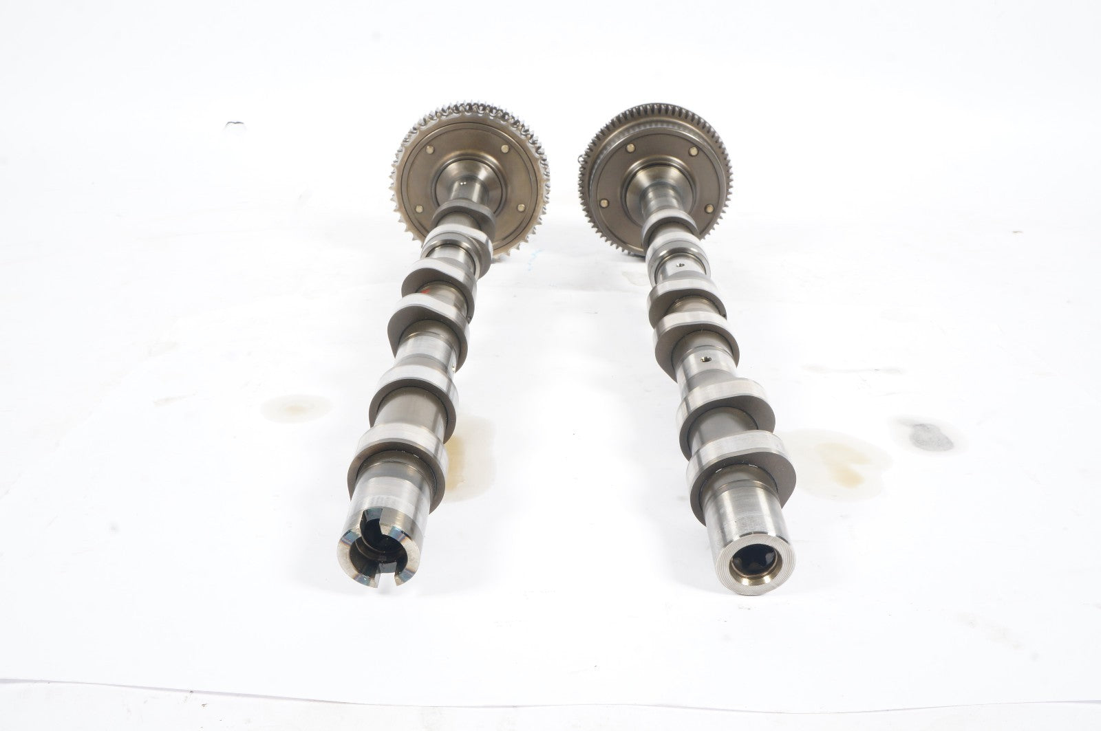 Mercedes W204 C300 SLK280 Left Intake & Exhaust Camshaft Cam Shaft Set OEM