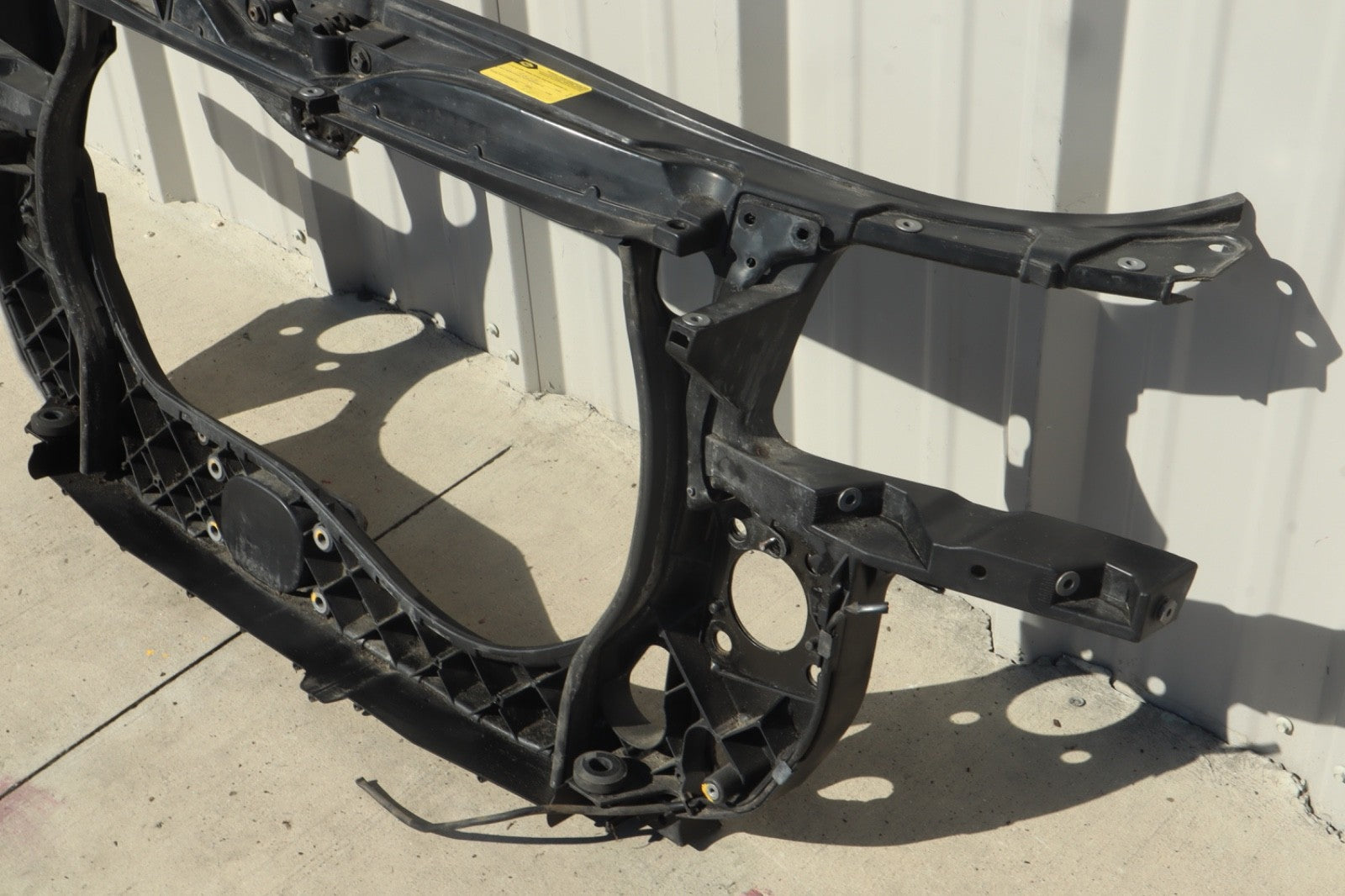 2004-2006 AUDI A4 CONVERTIBLE GENUINE FRONT RADIATOR SUPPORT  OEM