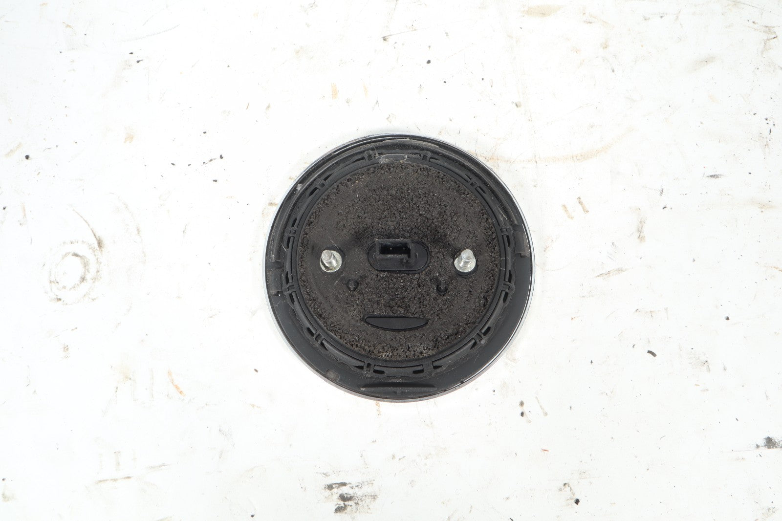 2016–2019 BUICK CASCADA TRUNK EMBLEM RELEASE BUTTON OEM