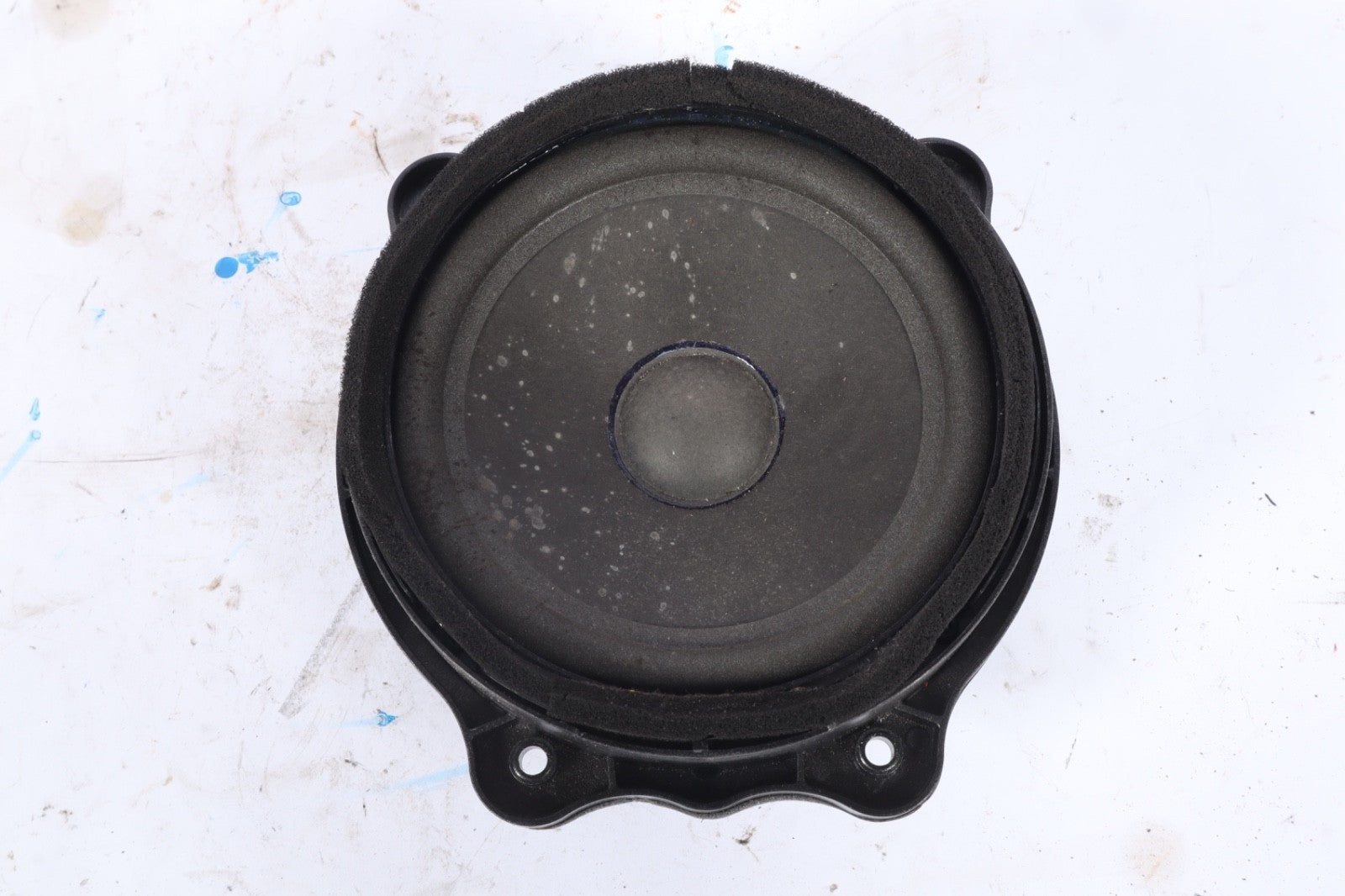 2006-2009 Range Rover Front Right Door Harman Speaker XQM500170 OEM